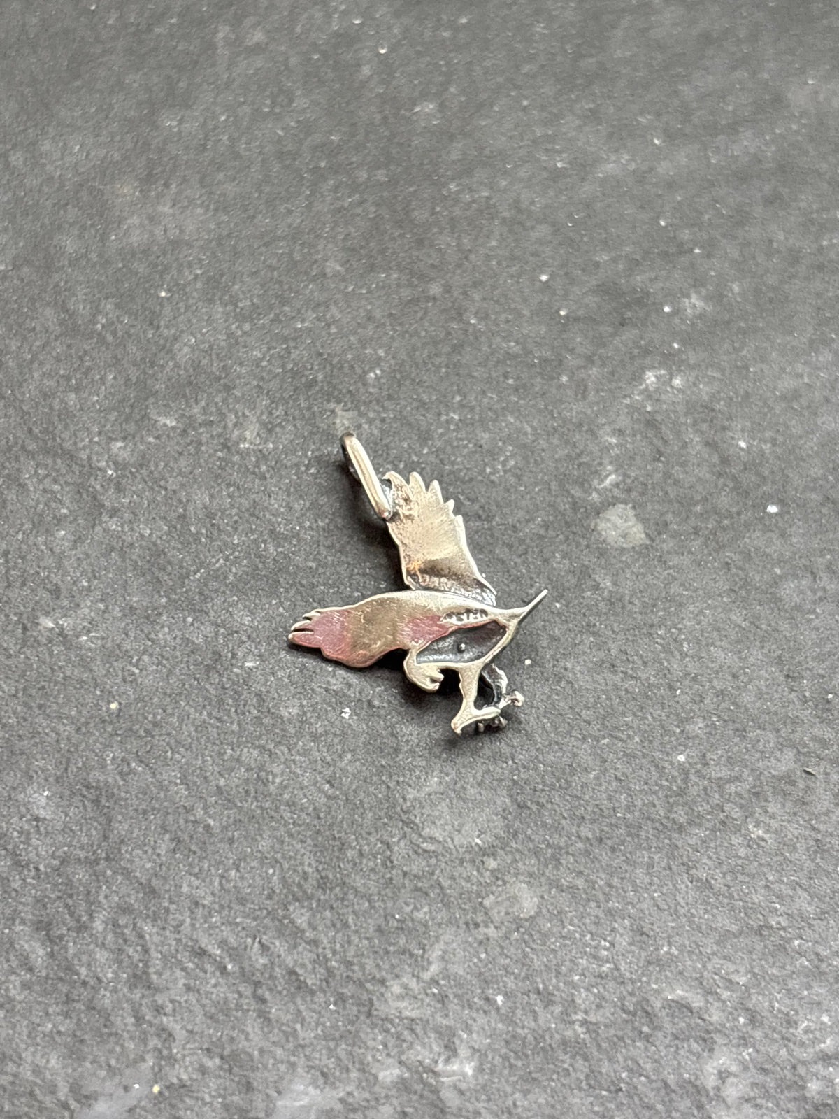 Red Spiny Oyster Flying Eagle Charm