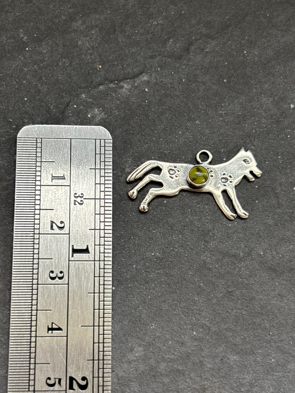 Sonoran Gold Storyteller Wolf Charm