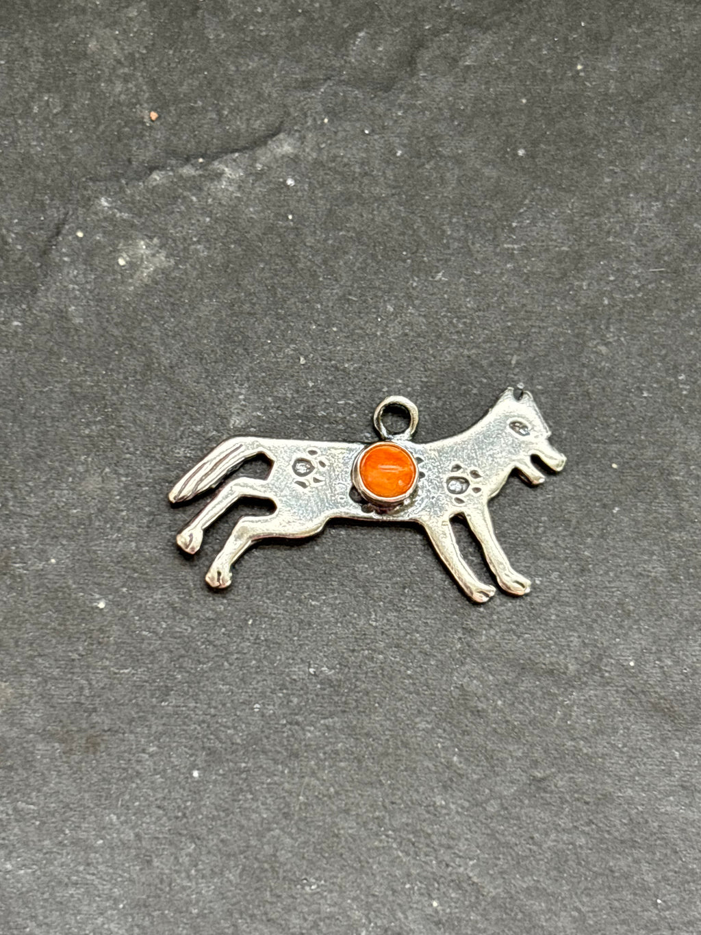 Orange Spiny Oyster Storyteller Wolf Charm