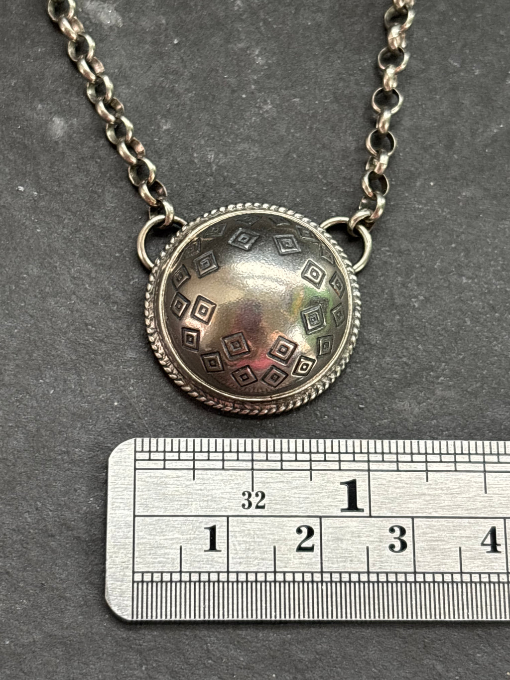 Medicine Man Eye Pattern Ponca Half Shell Necklace